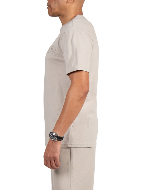 MYBRAND Embosed Statement Tee | CAMEL