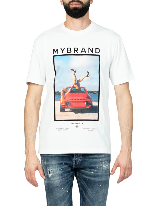 MYBRAND showroom porsche | WHITE